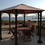 Apartament Pilić *