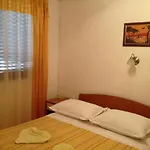 Apartament Pilić *